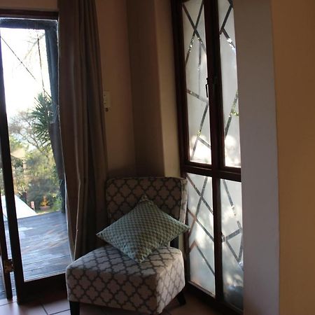 Patogeng Self Catering - Da Gama Dam View Villa ไวท์ริเวอร์ ภายนอก รูปภาพ