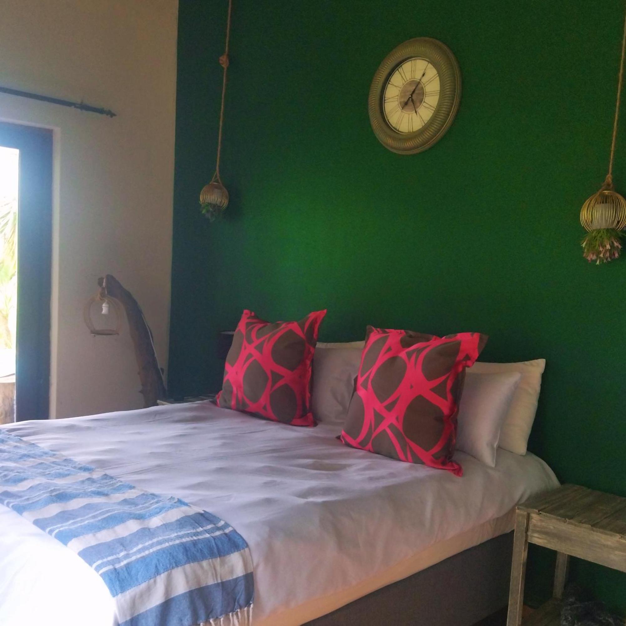 Patogeng Self Catering - Da Gama Dam View Villa ไวท์ริเวอร์ ภายนอก รูปภาพ
